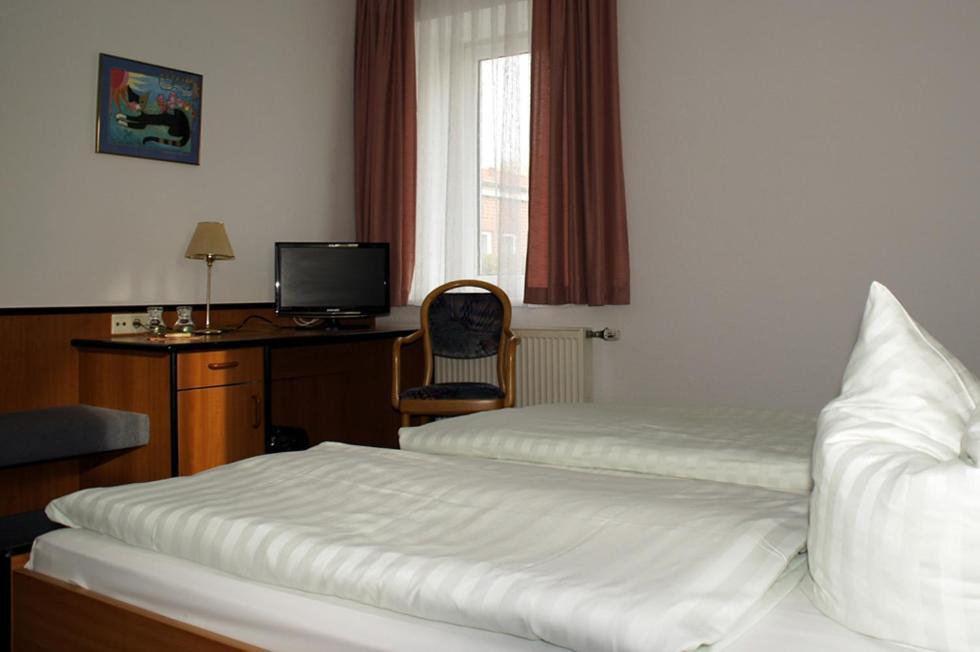 (פרנקפורט (אודר Landhotel Pagram-Frankfurt/Oder מראה חיצוני תמונה